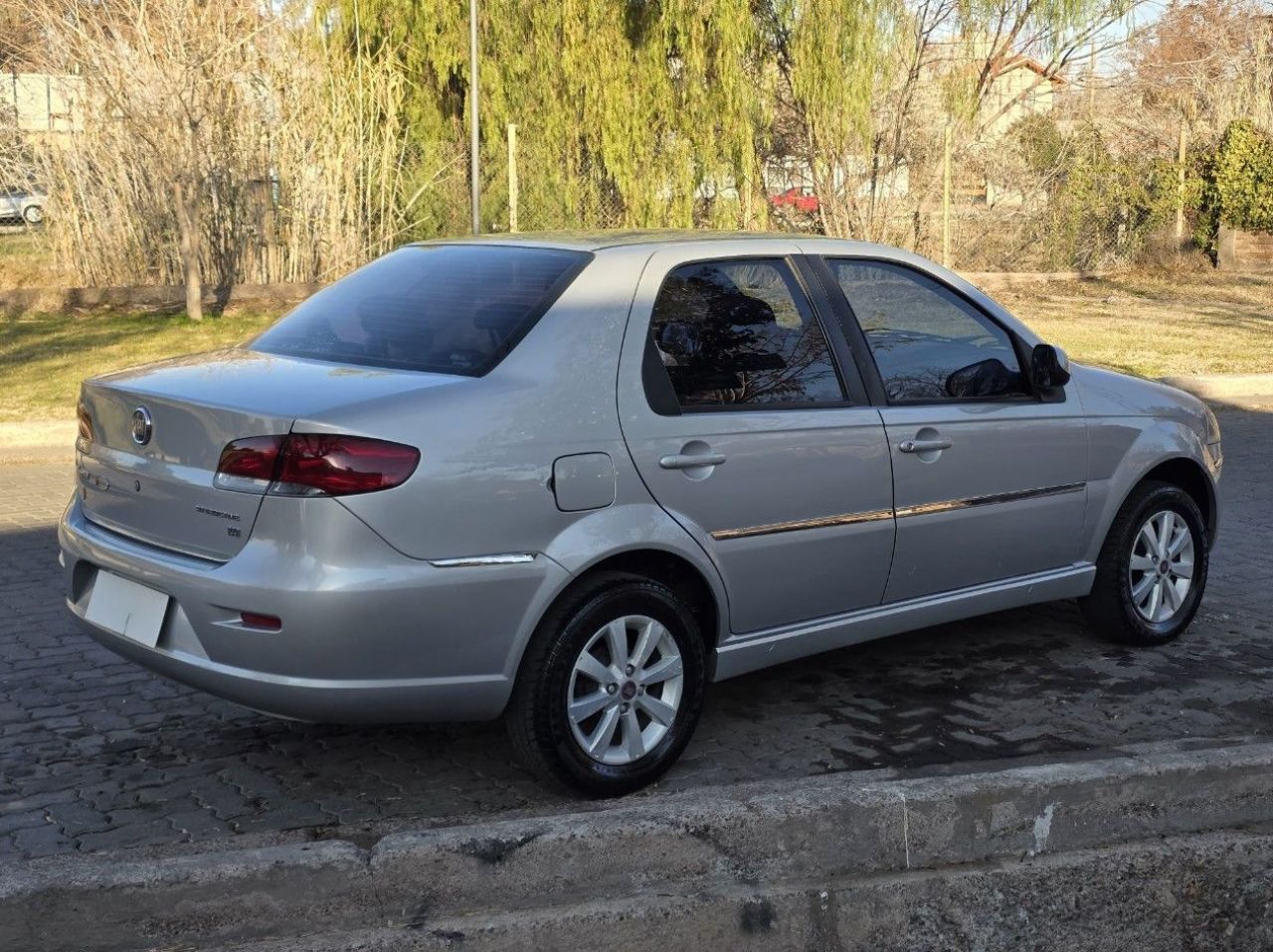 Fiat Siena Usado en Mendoza, deRuedas