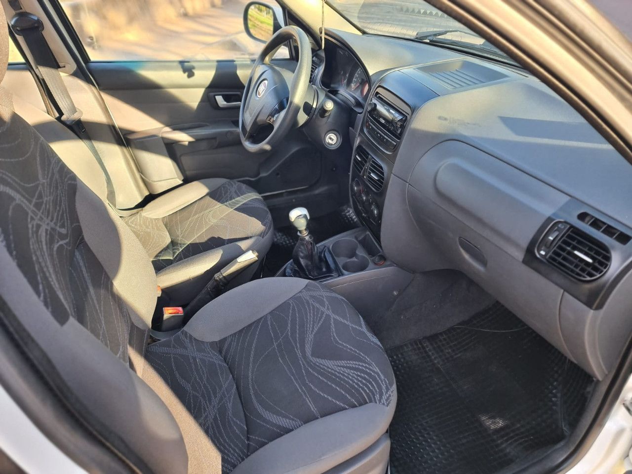 Fiat Siena Usado en Mendoza, deRuedas