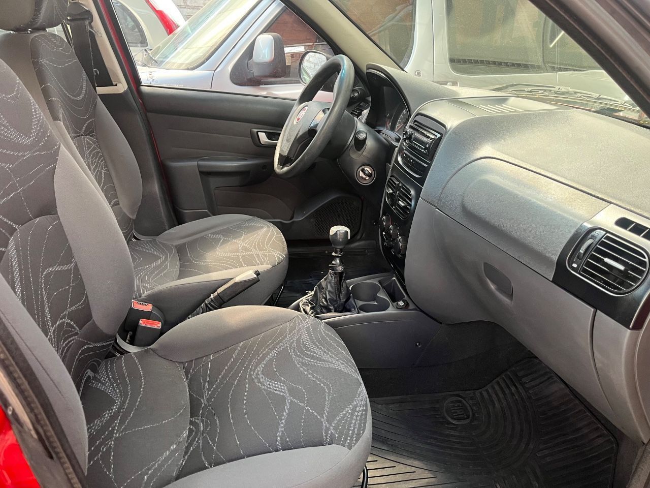 Fiat Siena Usado Financiado en Mendoza, deRuedas