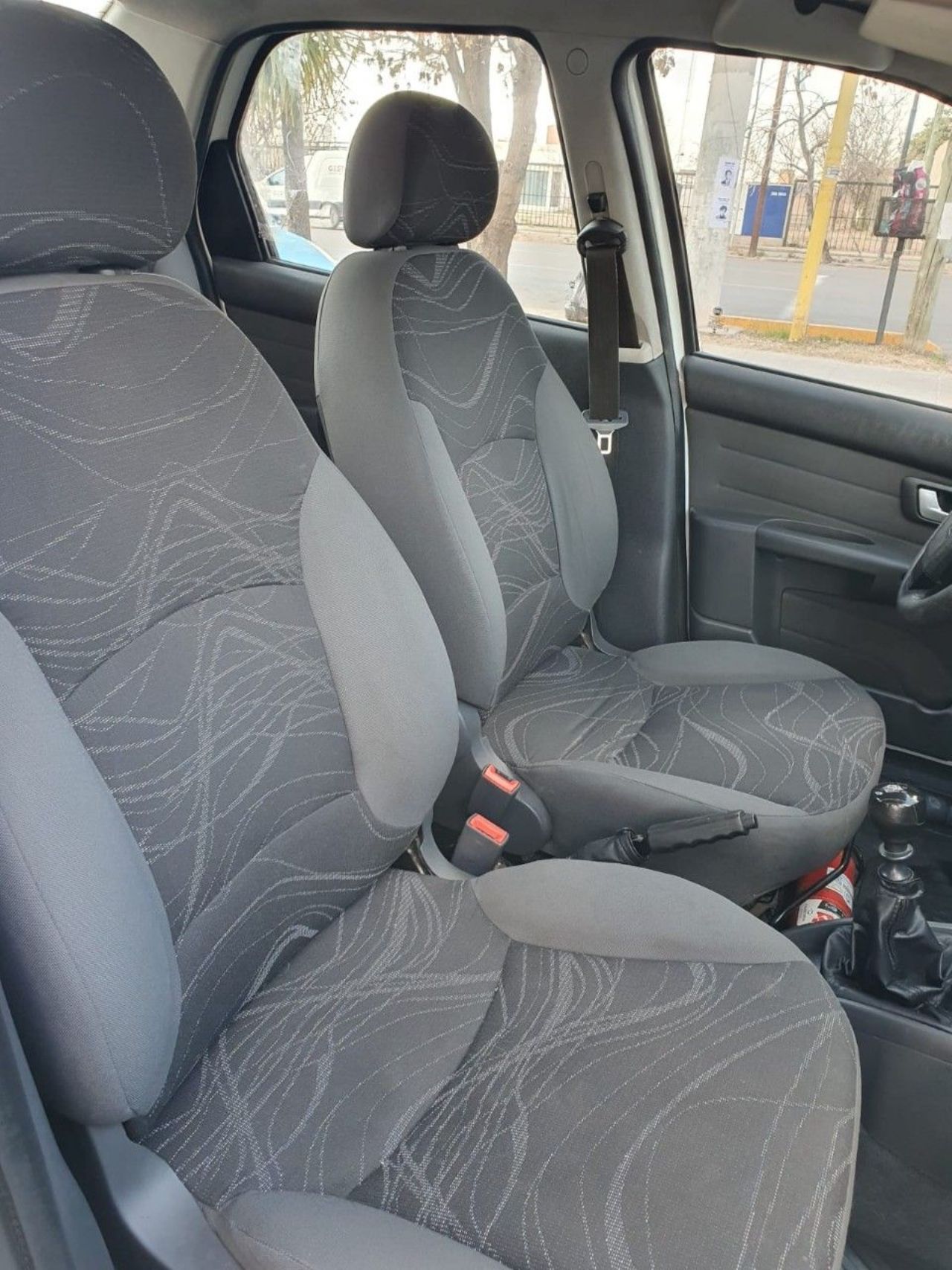 Fiat Siena Usado en Mendoza, deRuedas