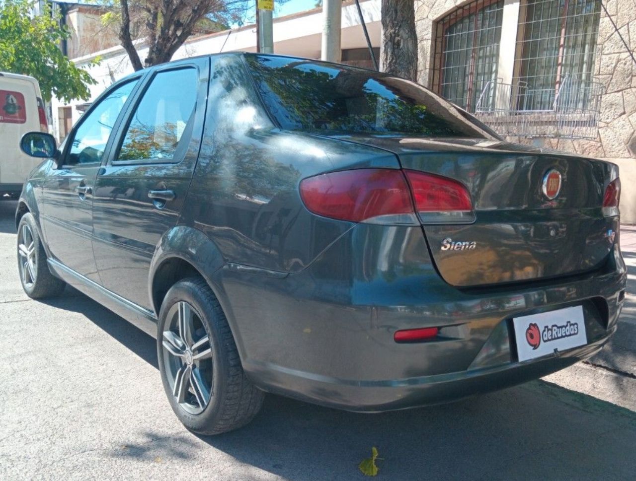 Fiat Siena Usado Financiado en Mendoza, deRuedas