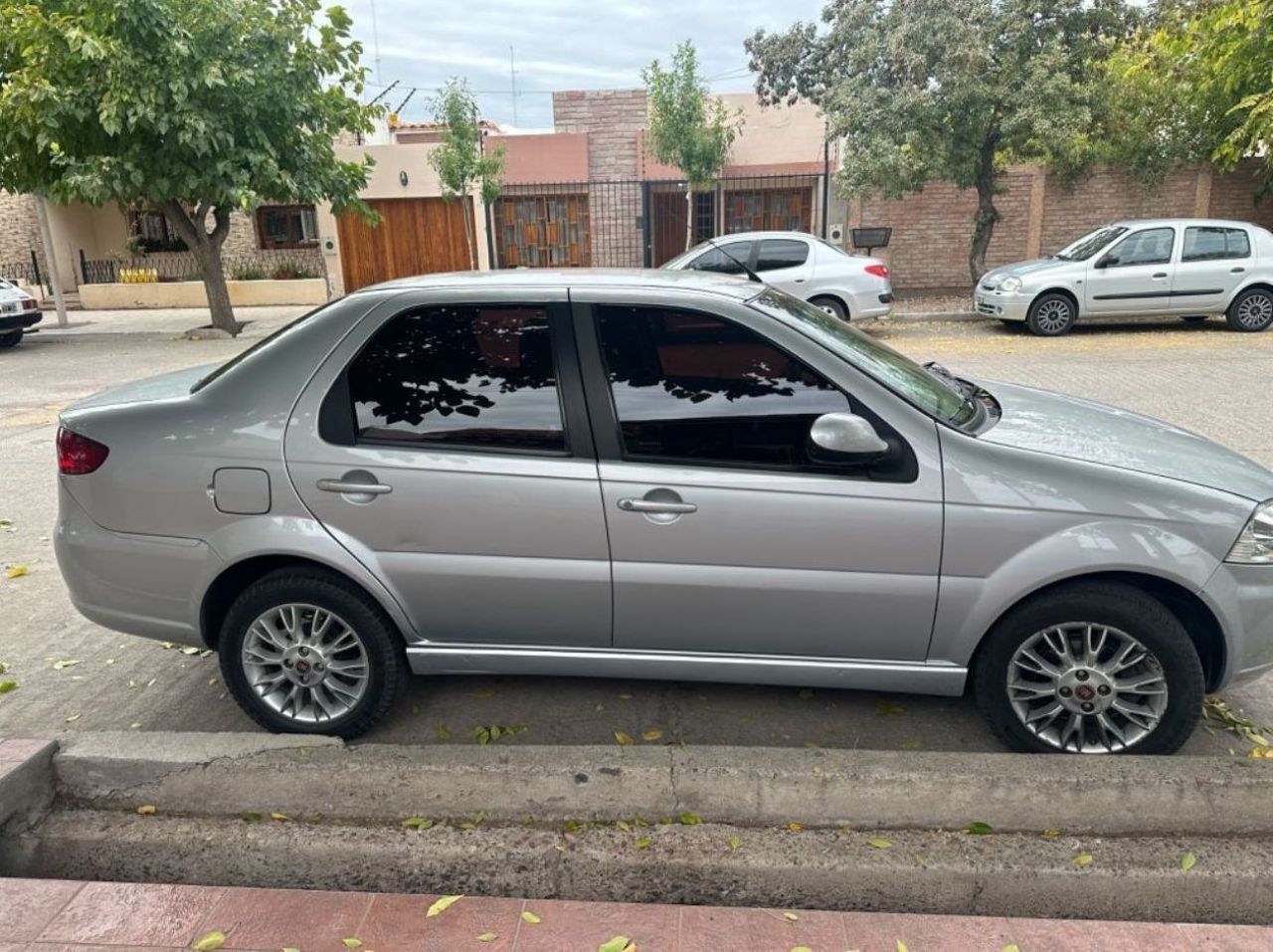 Fiat Siena Usado en Mendoza, deRuedas