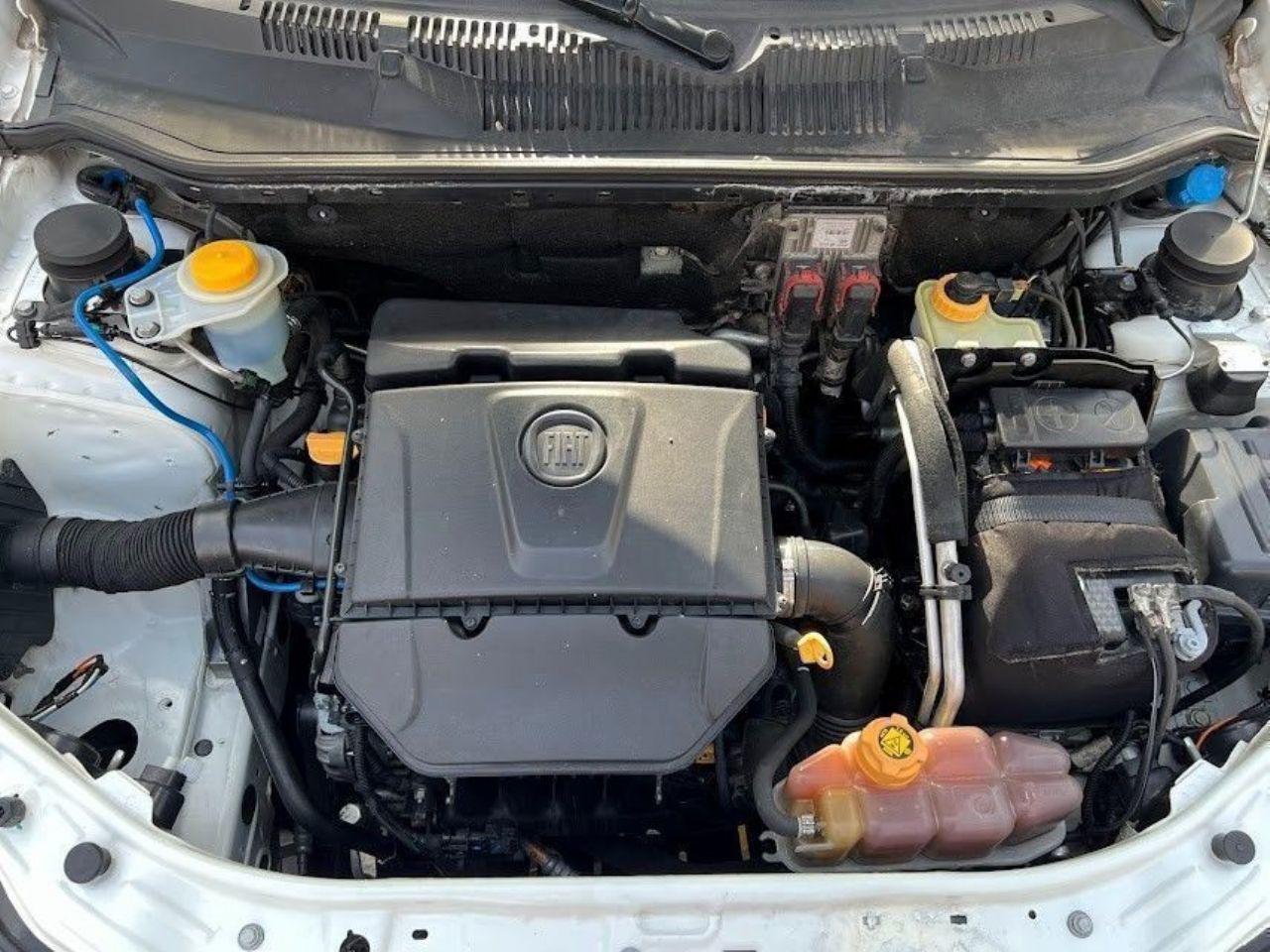 Fiat Siena Usado Financiado en Mendoza, deRuedas