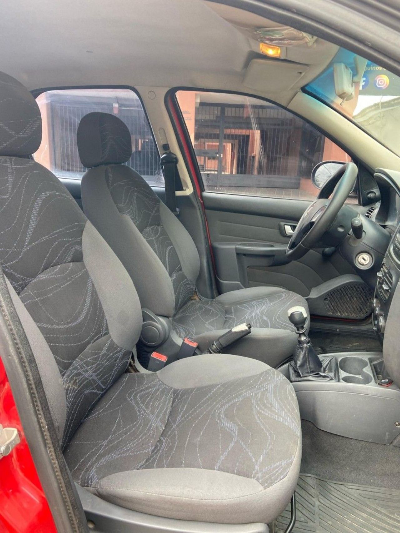 Fiat Siena Usado en Mendoza, deRuedas