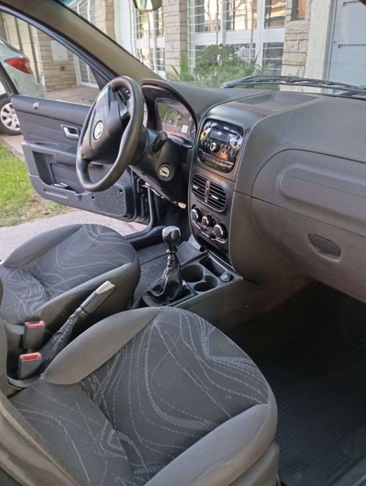 Fiat Siena Usado en Mendoza, deRuedas
