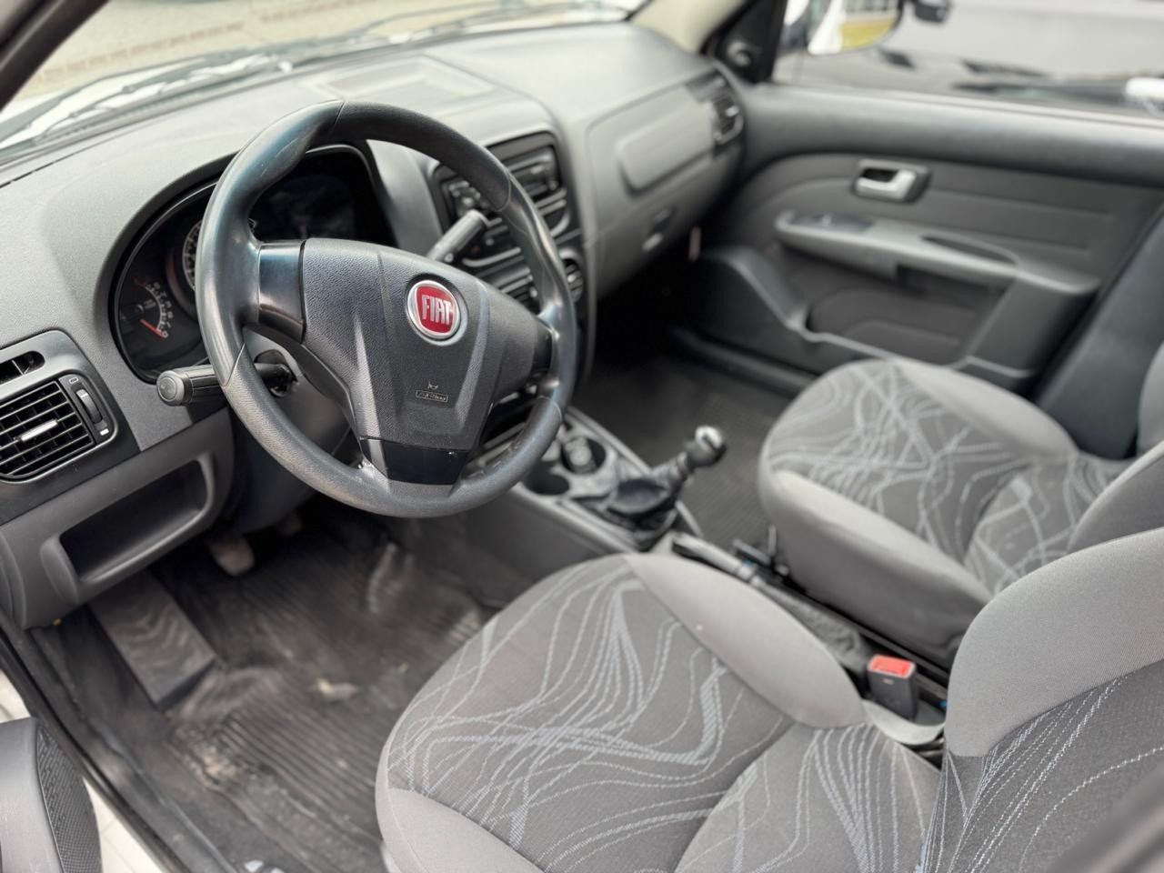 Fiat Siena Usado en Mendoza, deRuedas
