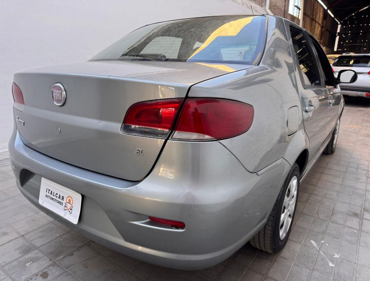Fiat Siena Usado Financiado en Mendoza, deRuedas