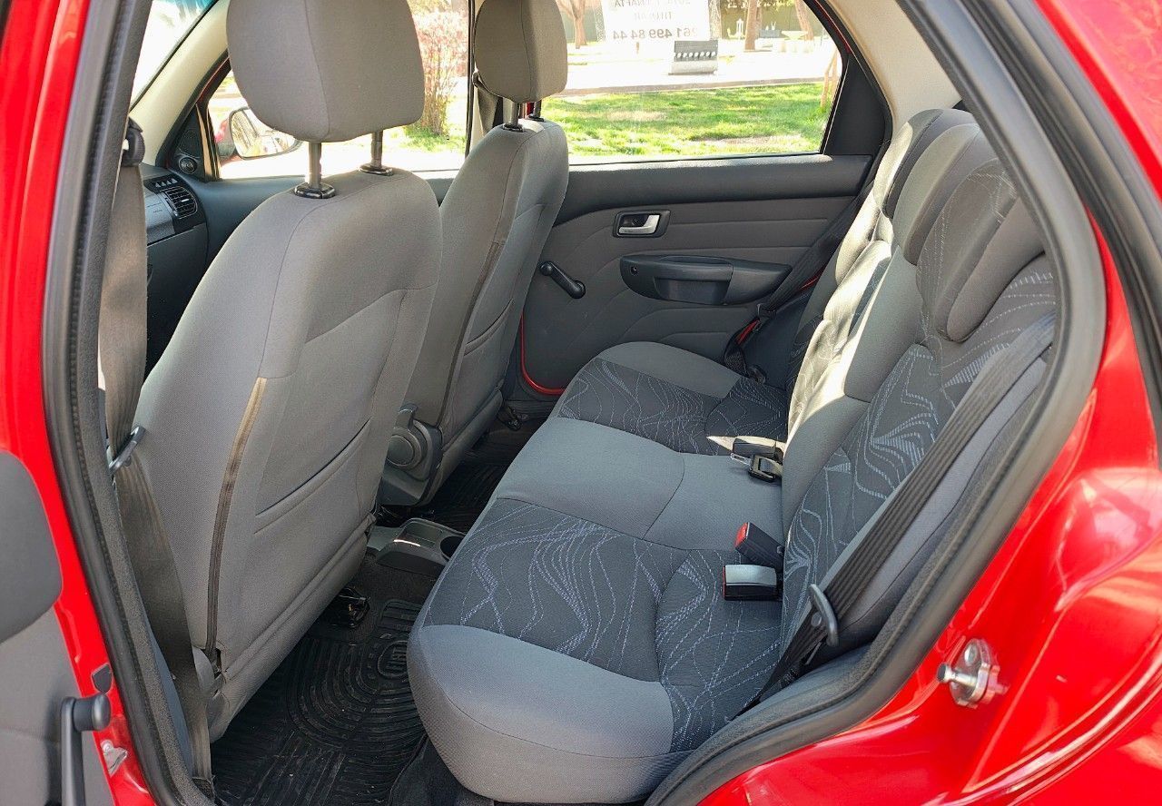 Fiat Siena Usado en Mendoza, deRuedas