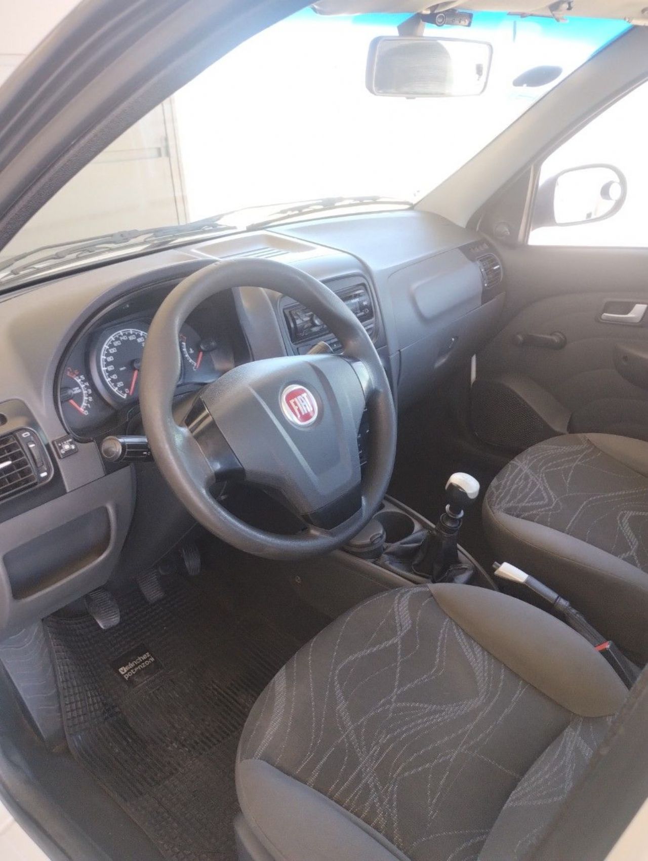 Fiat Siena Usado en Mendoza, deRuedas