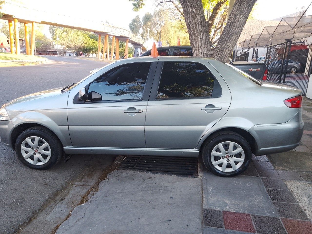 Fiat Siena Usado en Mendoza, deRuedas