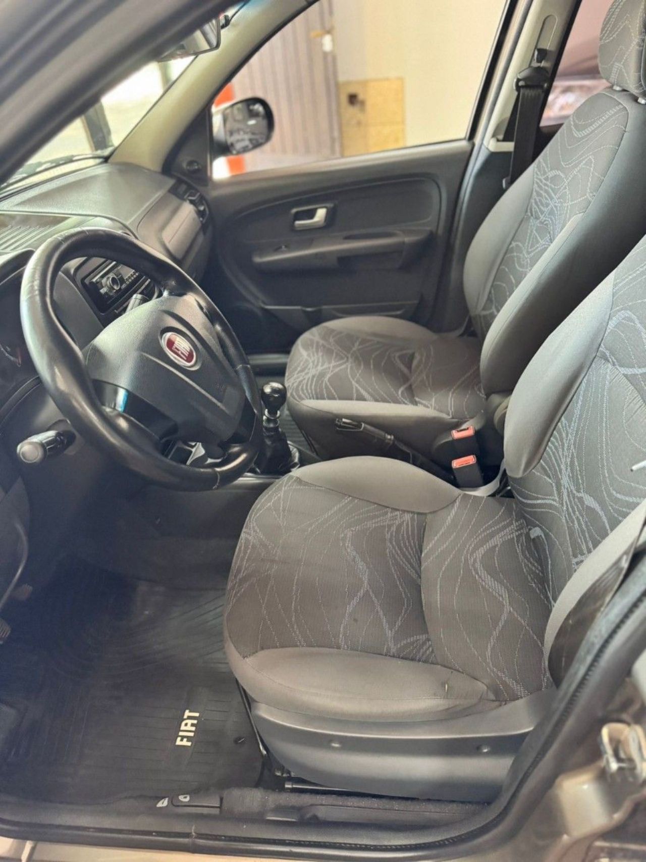 Fiat Siena Usado en Mendoza, deRuedas