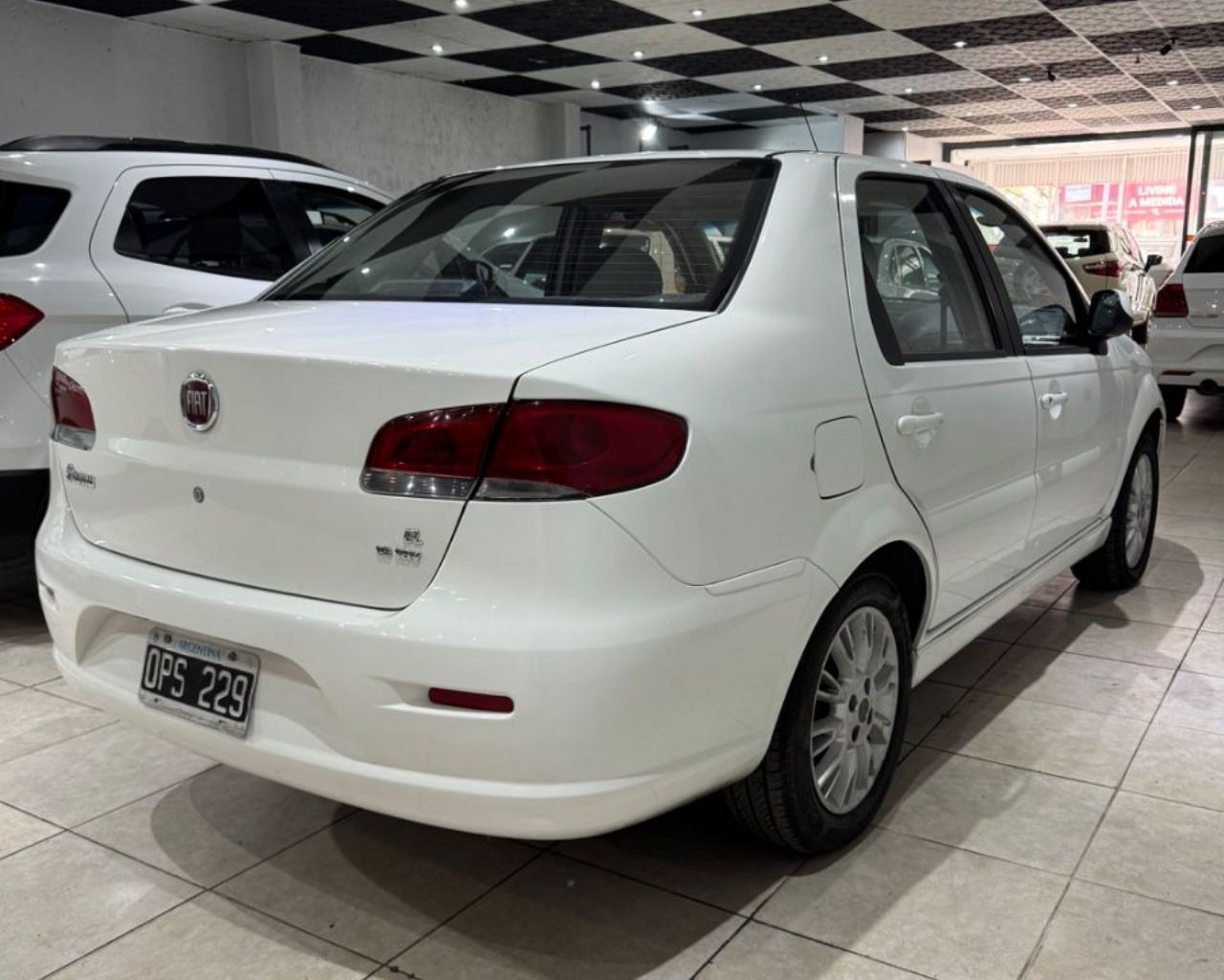 Fiat Siena Usado en Mendoza, deRuedas