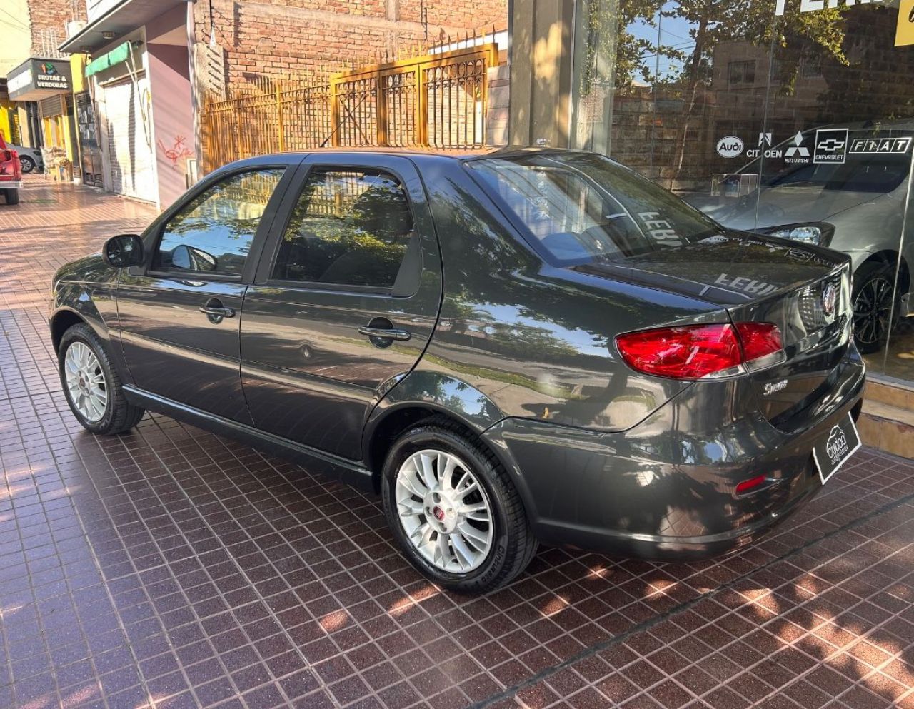 Fiat Siena Usado Financiado en Mendoza, deRuedas