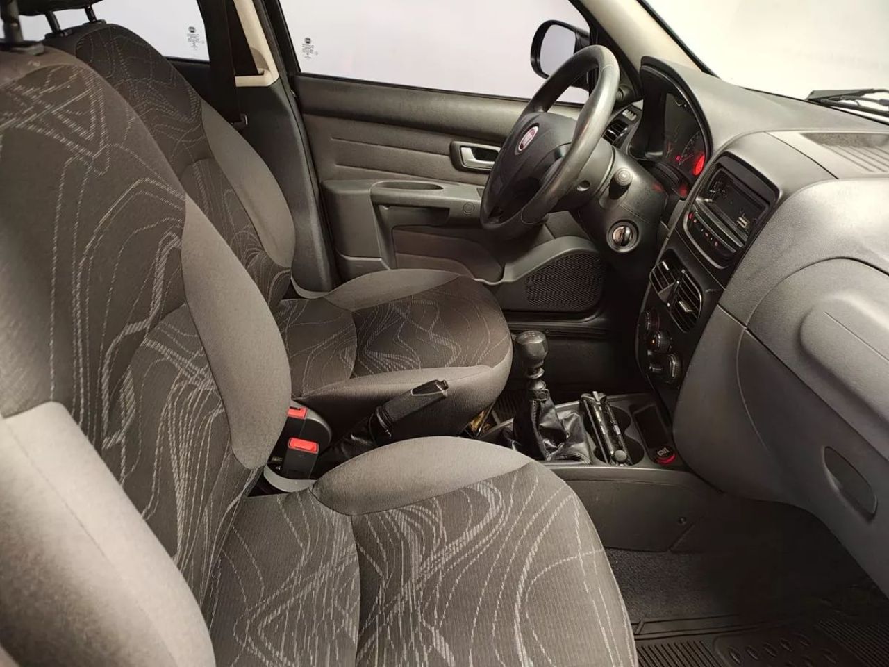 Fiat Siena Usado en Córdoba, deRuedas