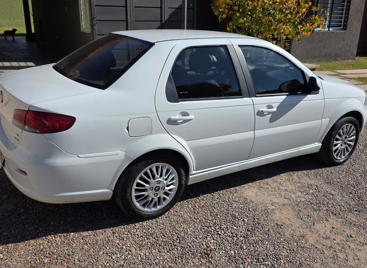 Fiat Siena Usado en Mendoza, deRuedas