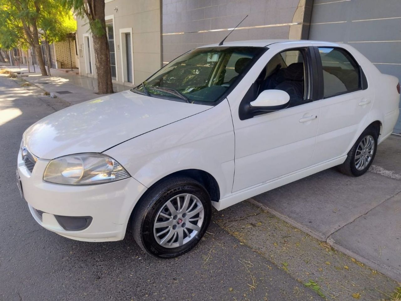 Fiat Siena Usado en Mendoza, deRuedas