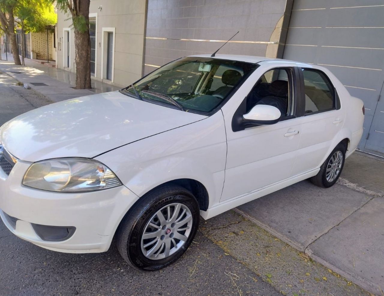 Fiat Siena Usado en Mendoza, deRuedas