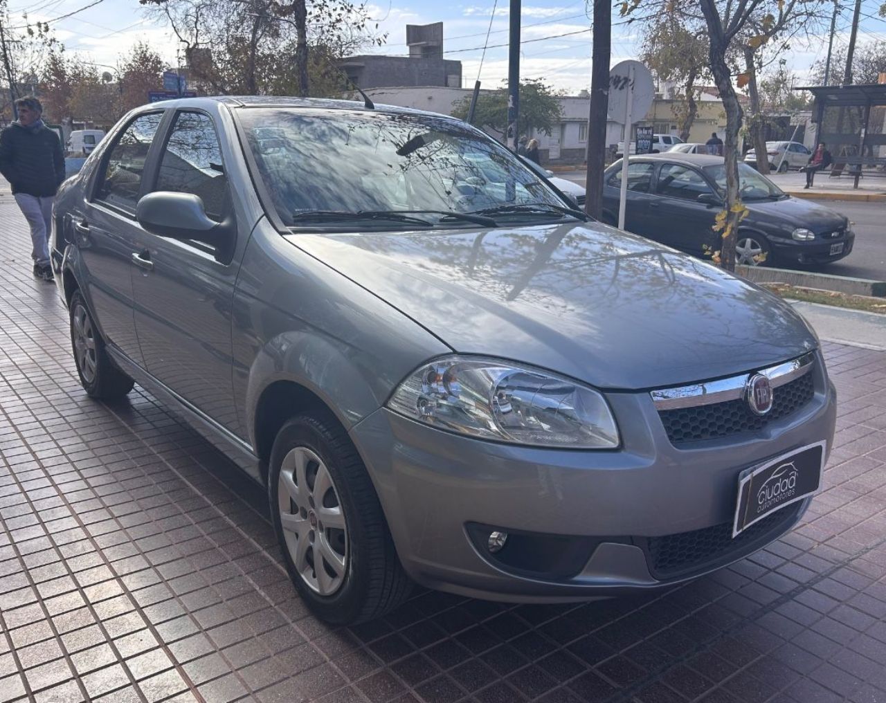 Fiat Siena Usado Financiado en Mendoza, deRuedas