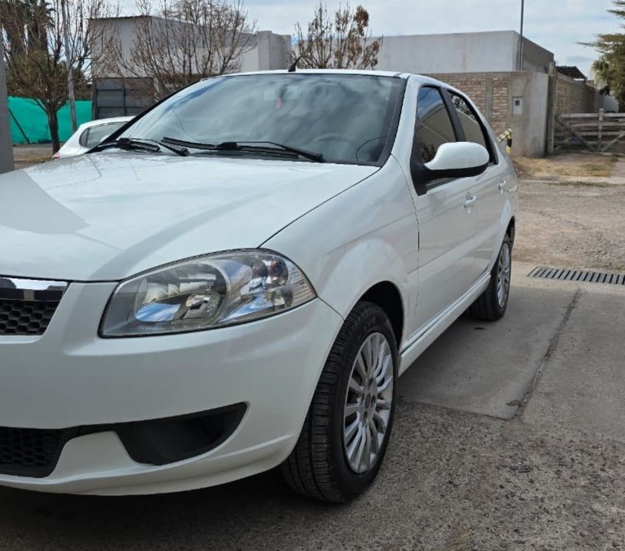 Fiat Siena Usado en Mendoza, deRuedas