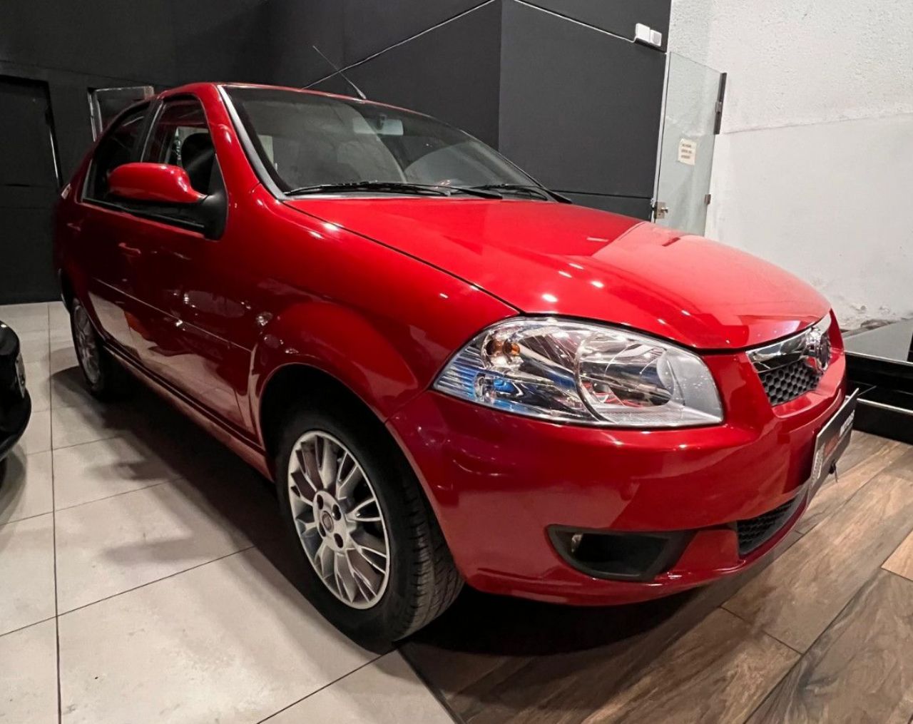 Fiat Siena Usado Financiado en Mendoza, deRuedas