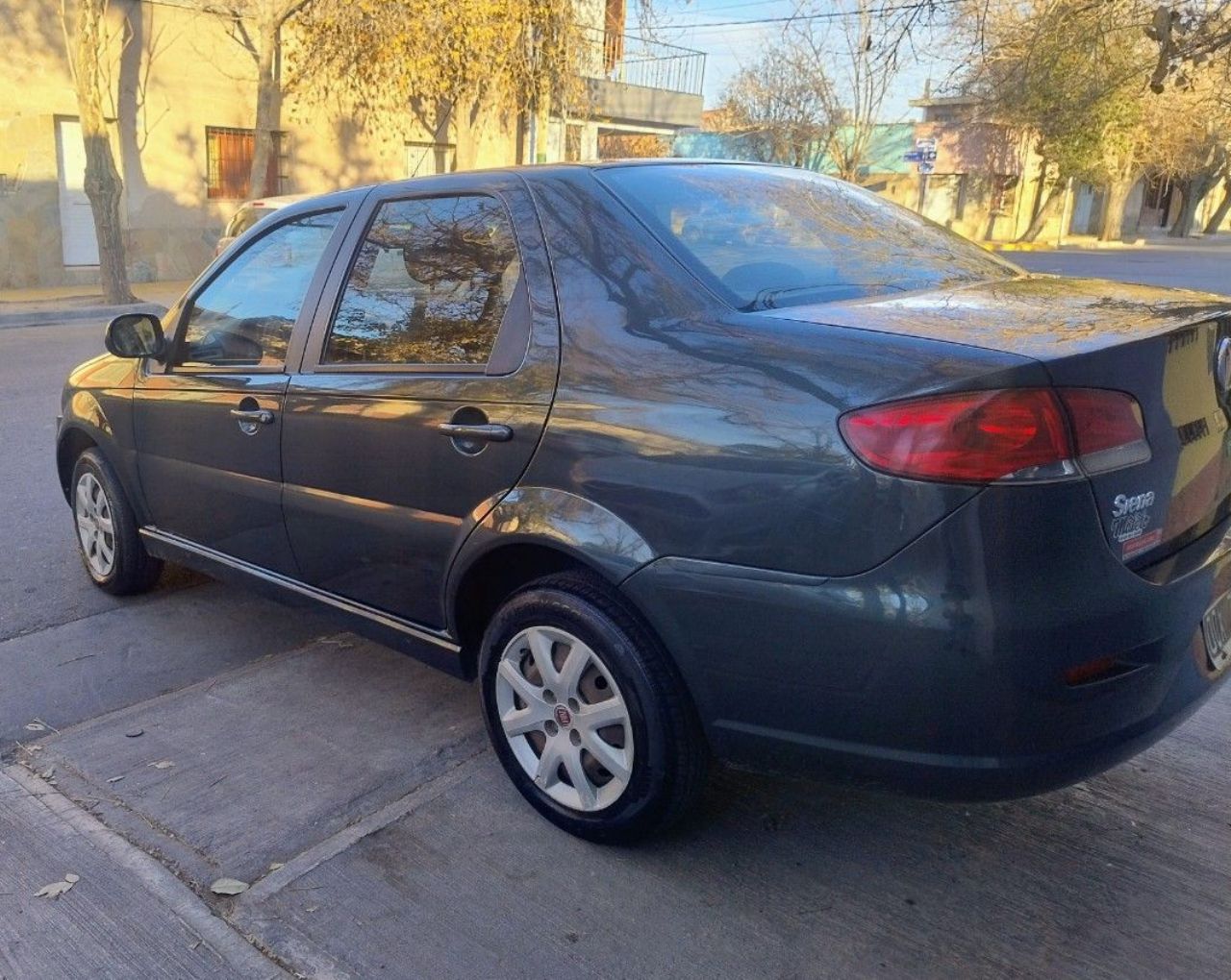 Fiat Siena Usado Financiado en Mendoza, deRuedas