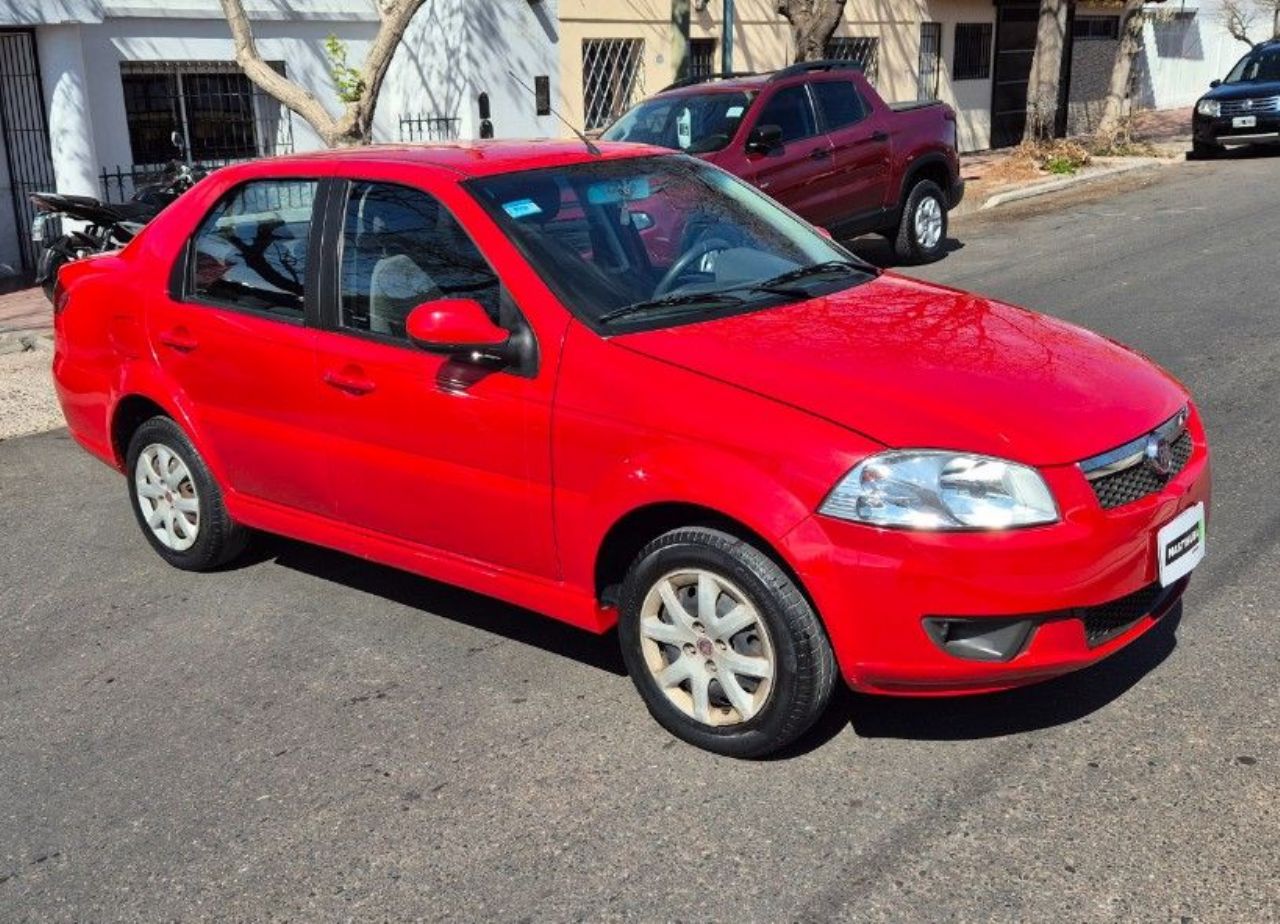 Fiat Siena Usado Financiado en Mendoza, deRuedas