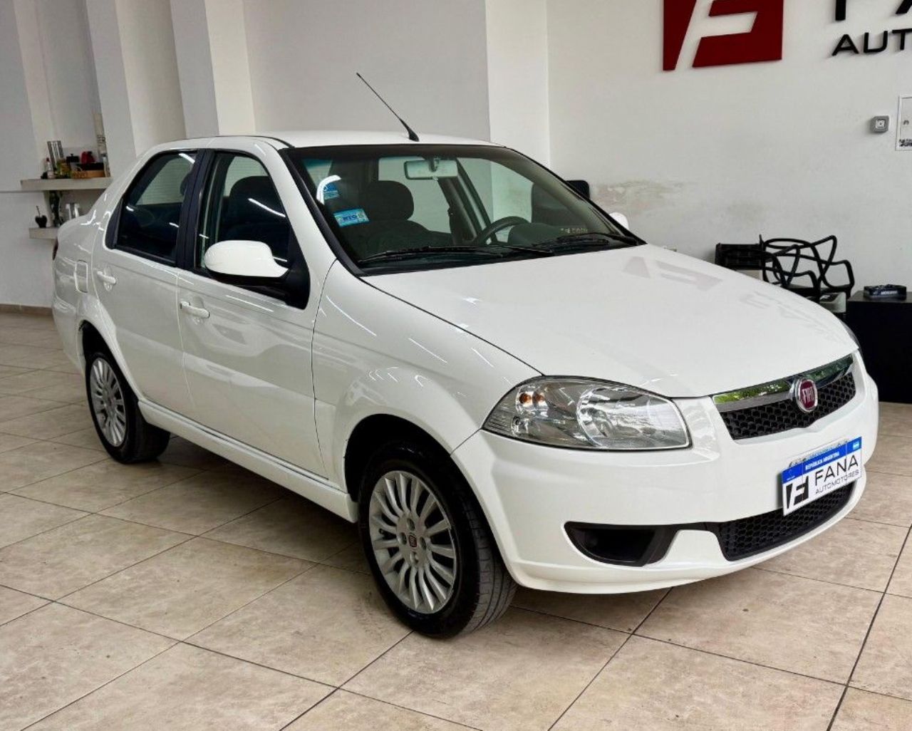 Fiat Siena Usado Financiado en Mendoza, deRuedas