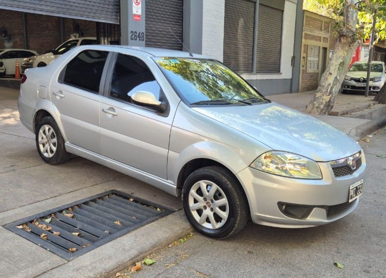 Fiat Siena Usado Financiado en Mendoza, deRuedas