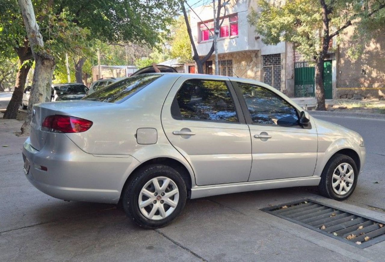 Fiat Siena Usado Financiado en Mendoza, deRuedas