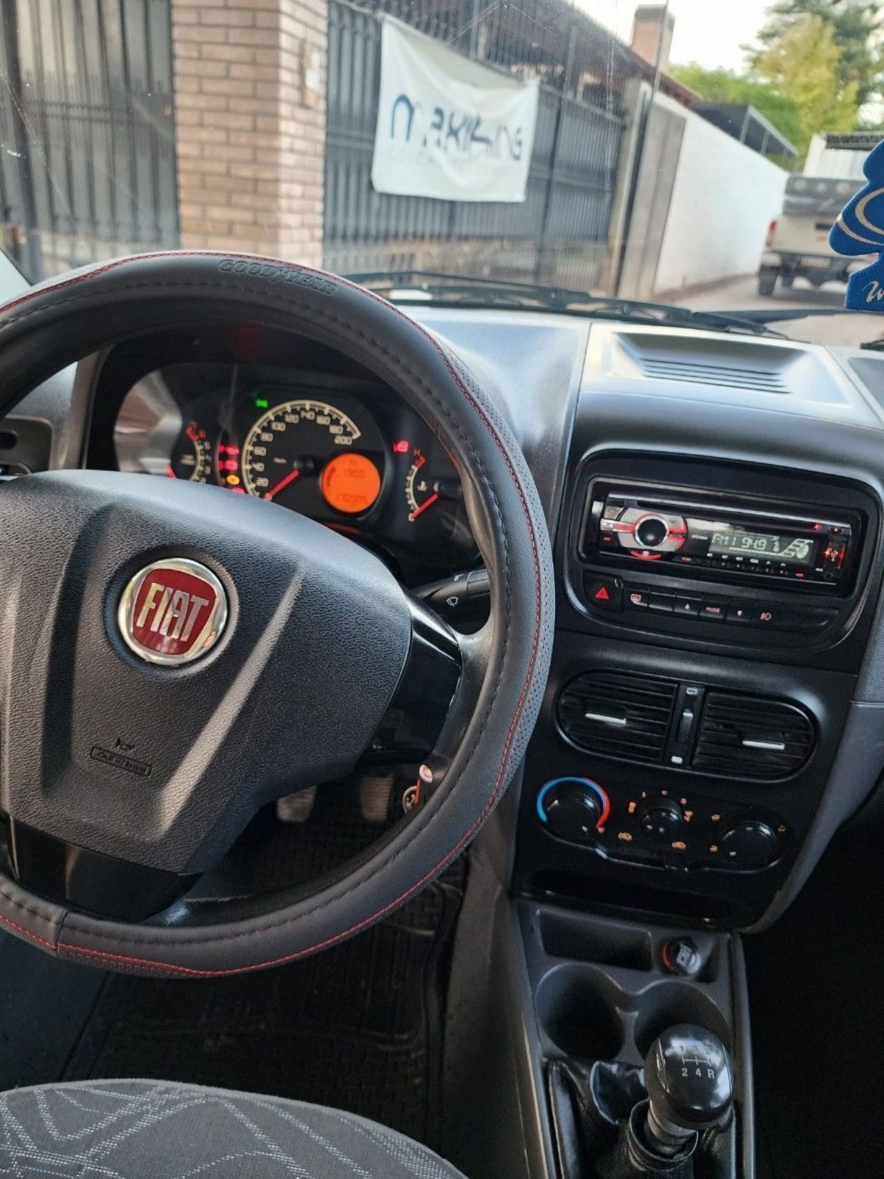 Fiat Siena Usado en Mendoza, deRuedas
