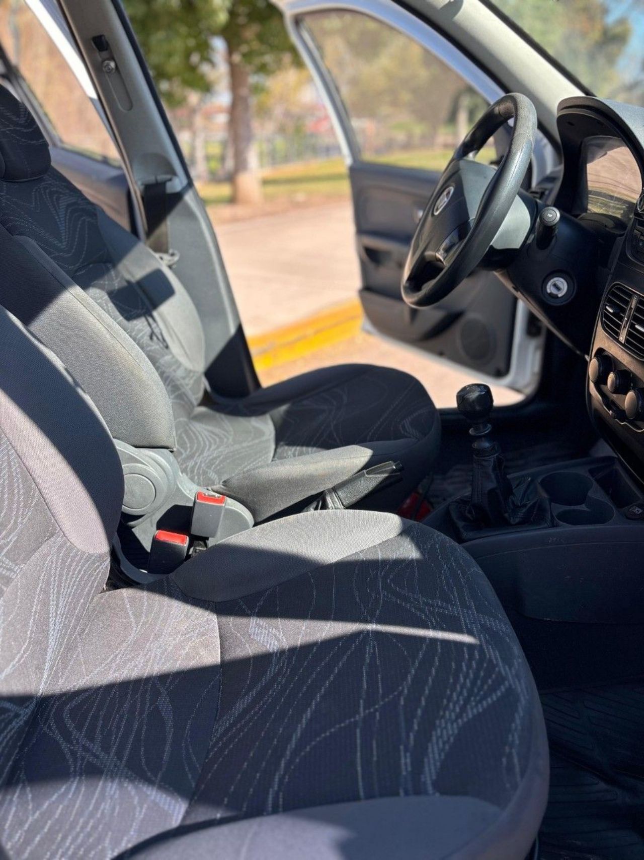 Fiat Siena Usado Financiado en Mendoza, deRuedas