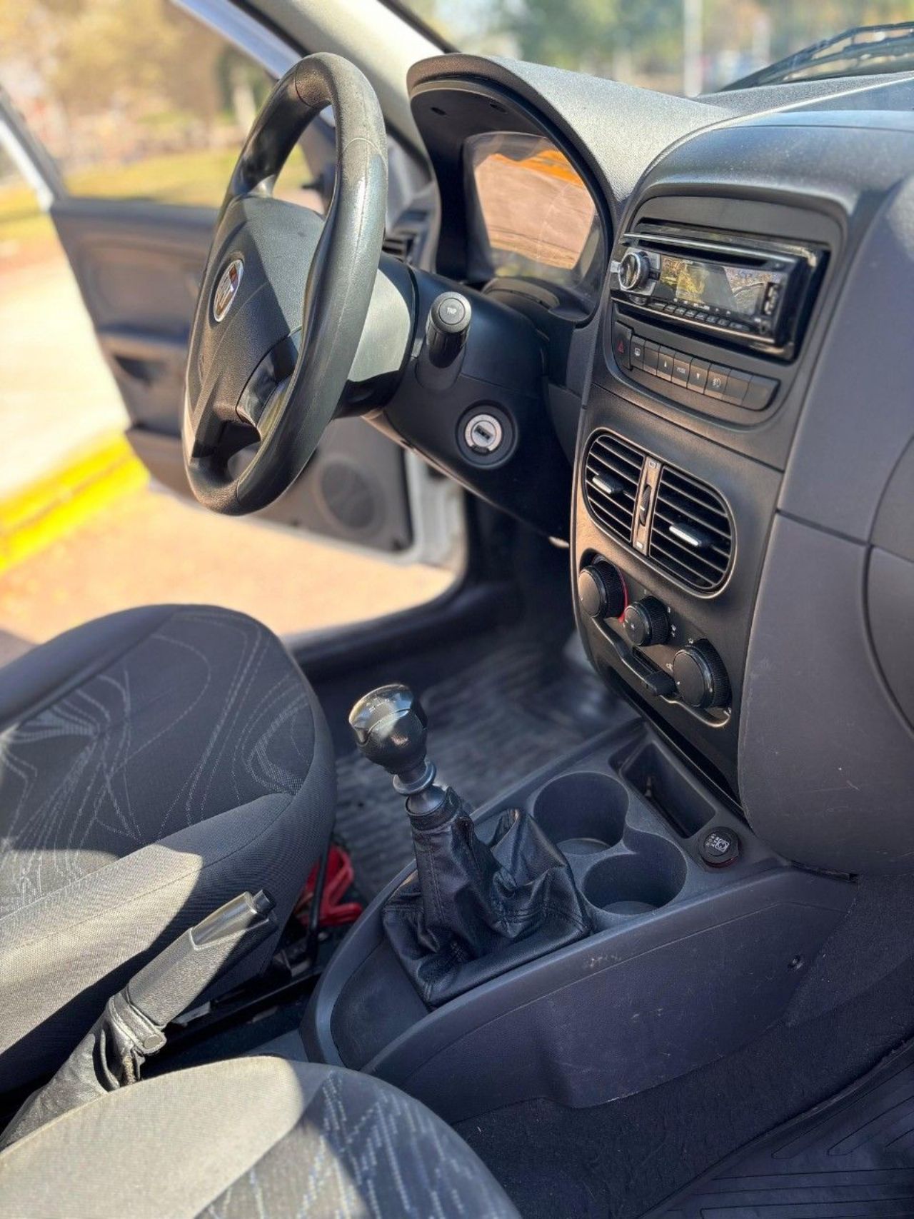 Fiat Siena Usado Financiado en Mendoza, deRuedas
