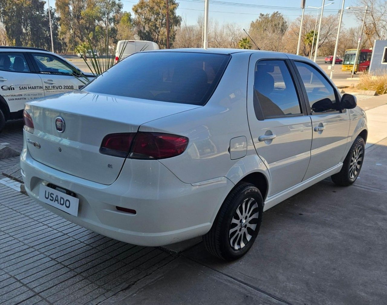 Fiat Siena Usado en Mendoza, deRuedas