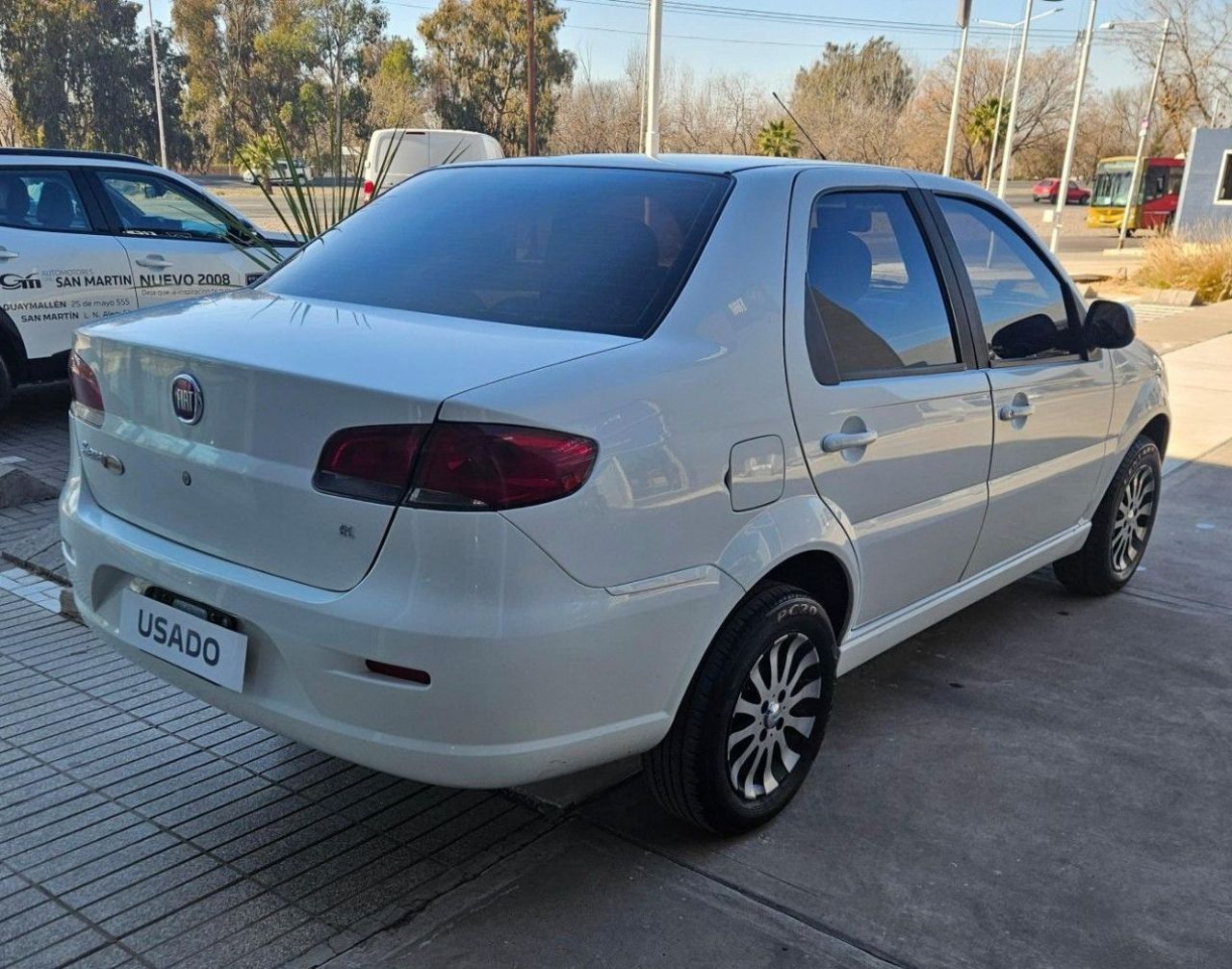 Fiat Siena Usado en Mendoza, deRuedas