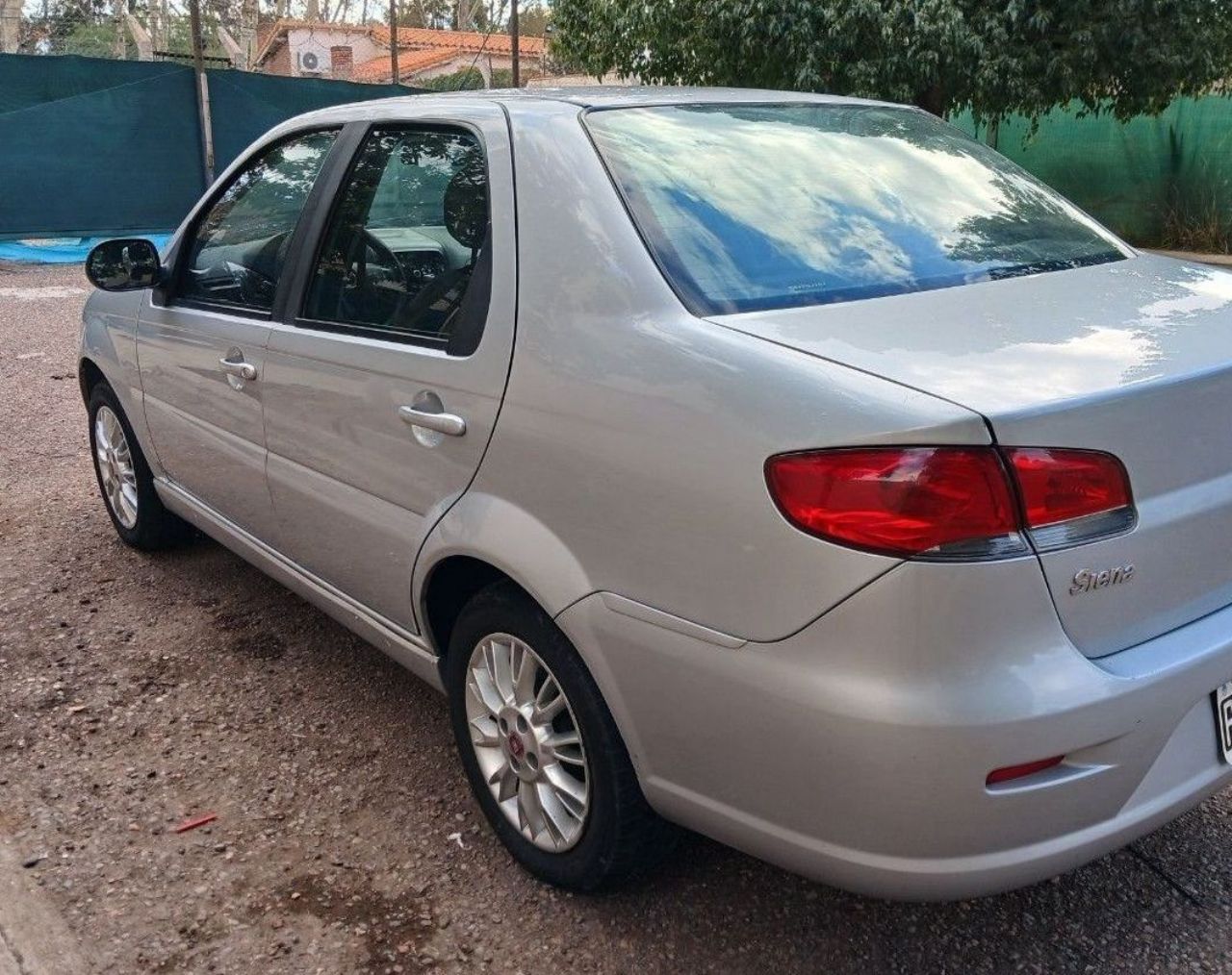 Fiat Siena Usado en Mendoza, deRuedas