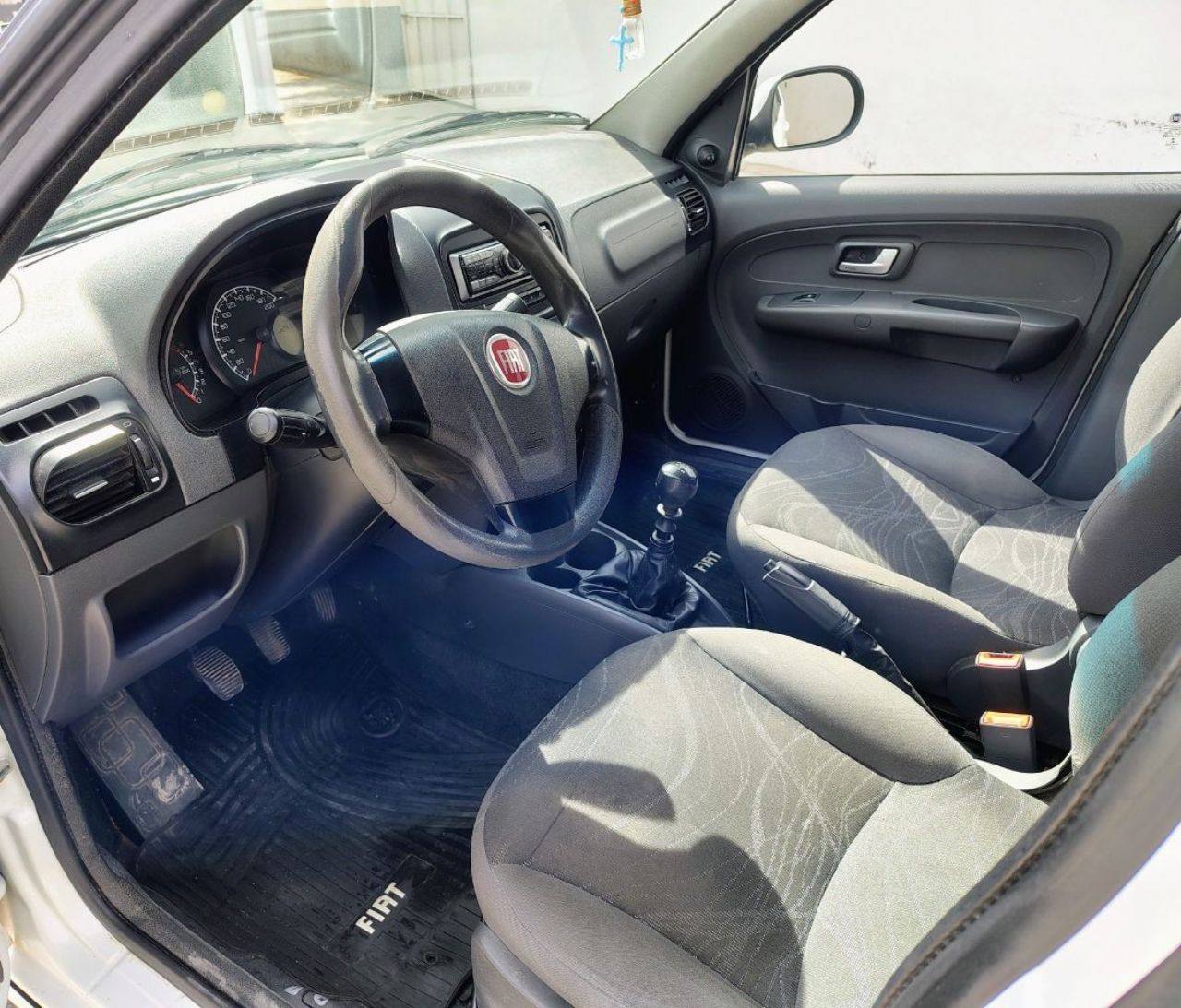 Fiat Siena Usado Financiado en Mendoza, deRuedas