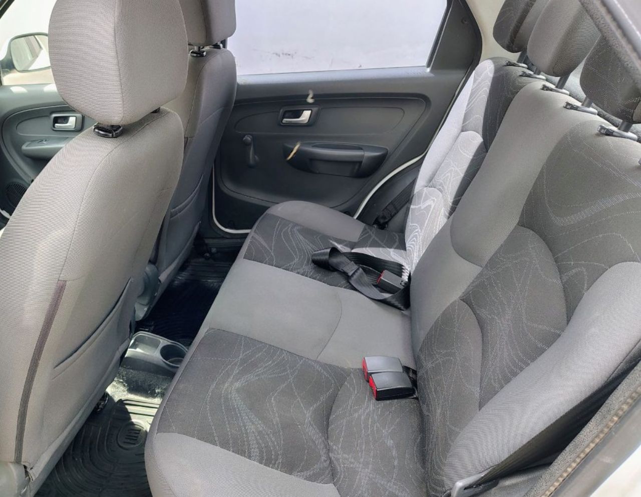 Fiat Siena Usado Financiado en Mendoza, deRuedas