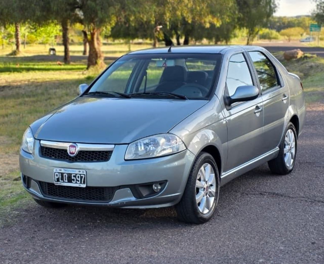 Fiat Siena Usado Financiado en Mendoza, deRuedas