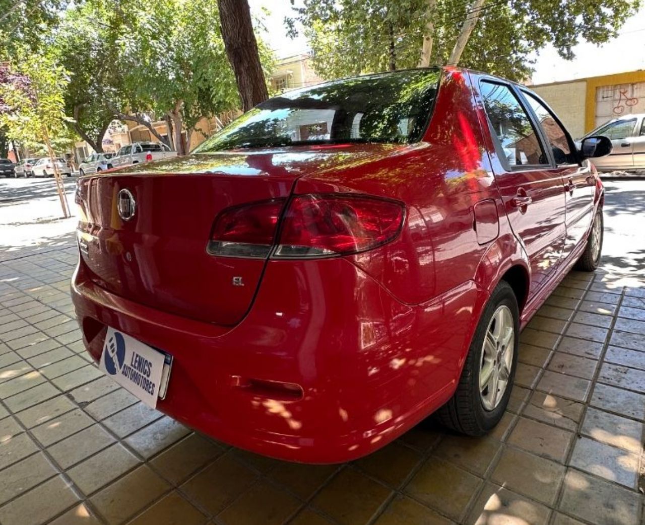 Fiat Siena Usado Financiado en San Juan, deRuedas