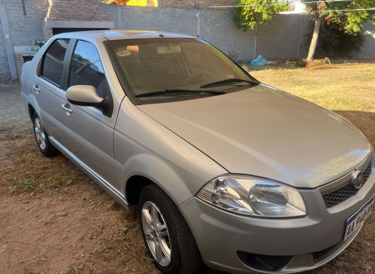 Fiat Siena Usado Financiado en Mendoza, deRuedas