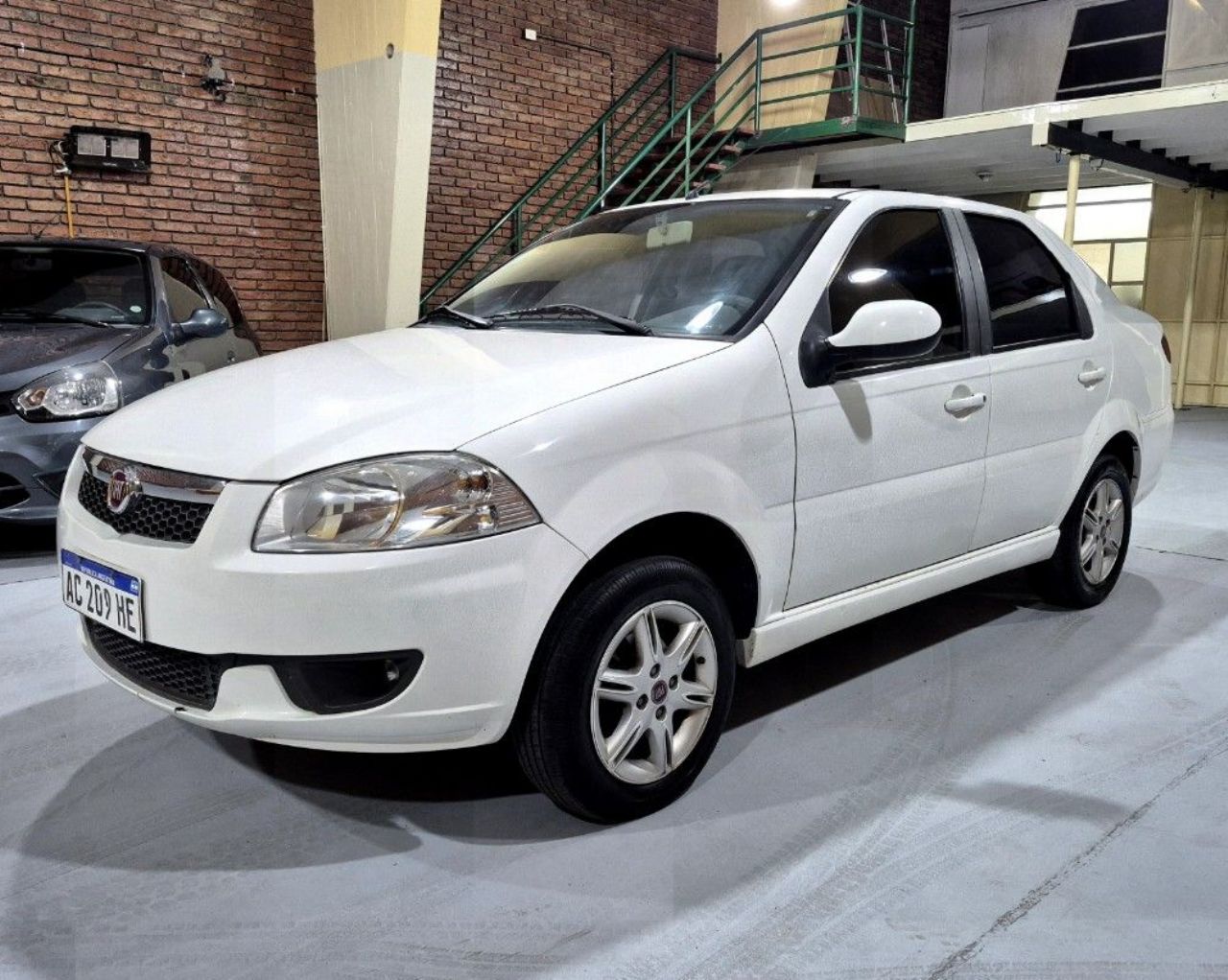 Fiat Siena Usado Financiado en Mendoza, deRuedas