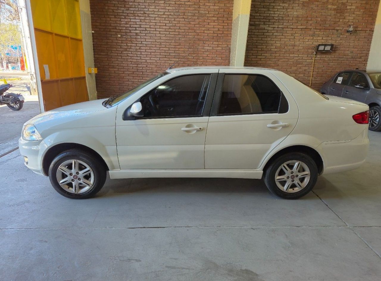 Fiat Siena Usado Financiado en Mendoza, deRuedas