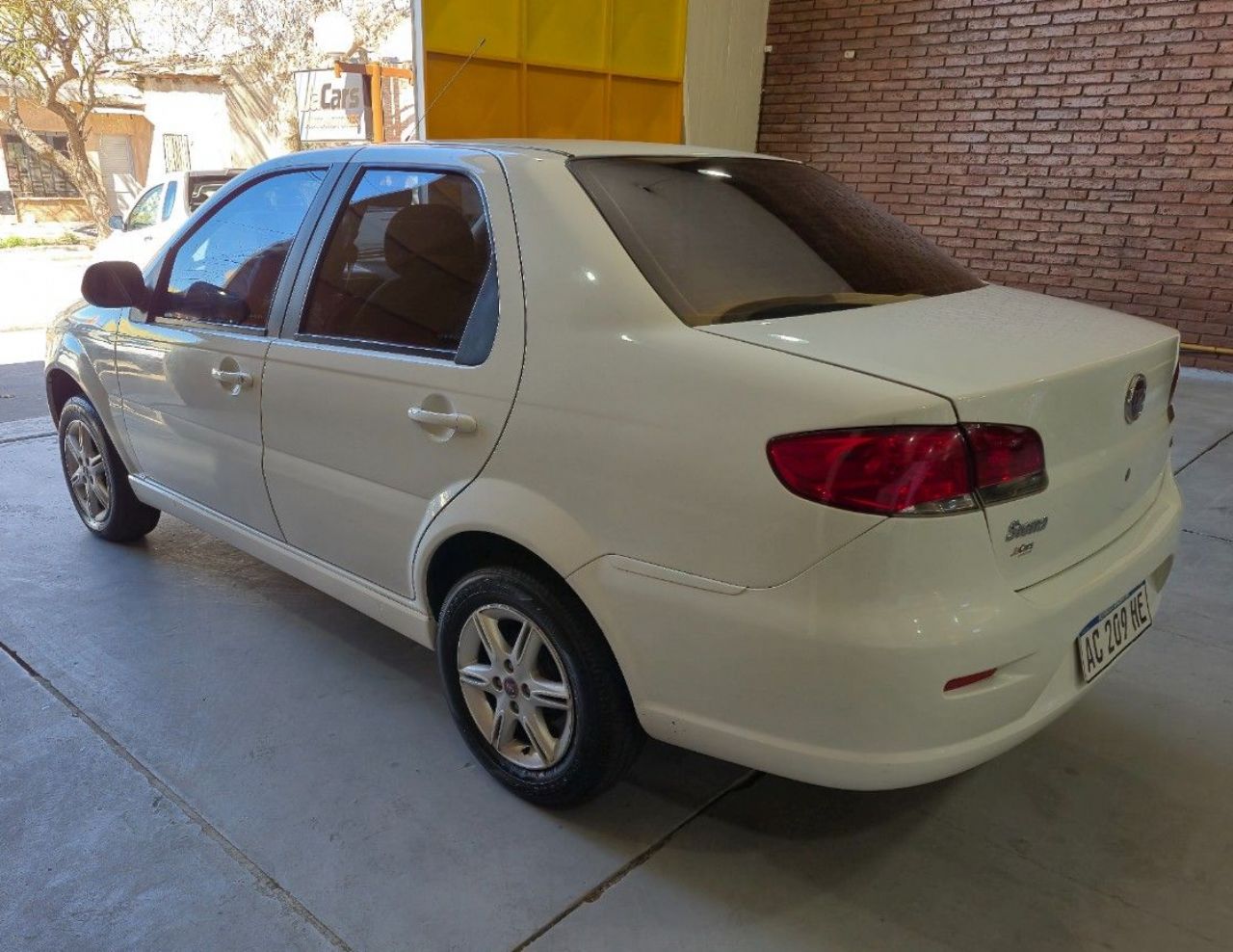 Fiat Siena Usado Financiado en Mendoza, deRuedas