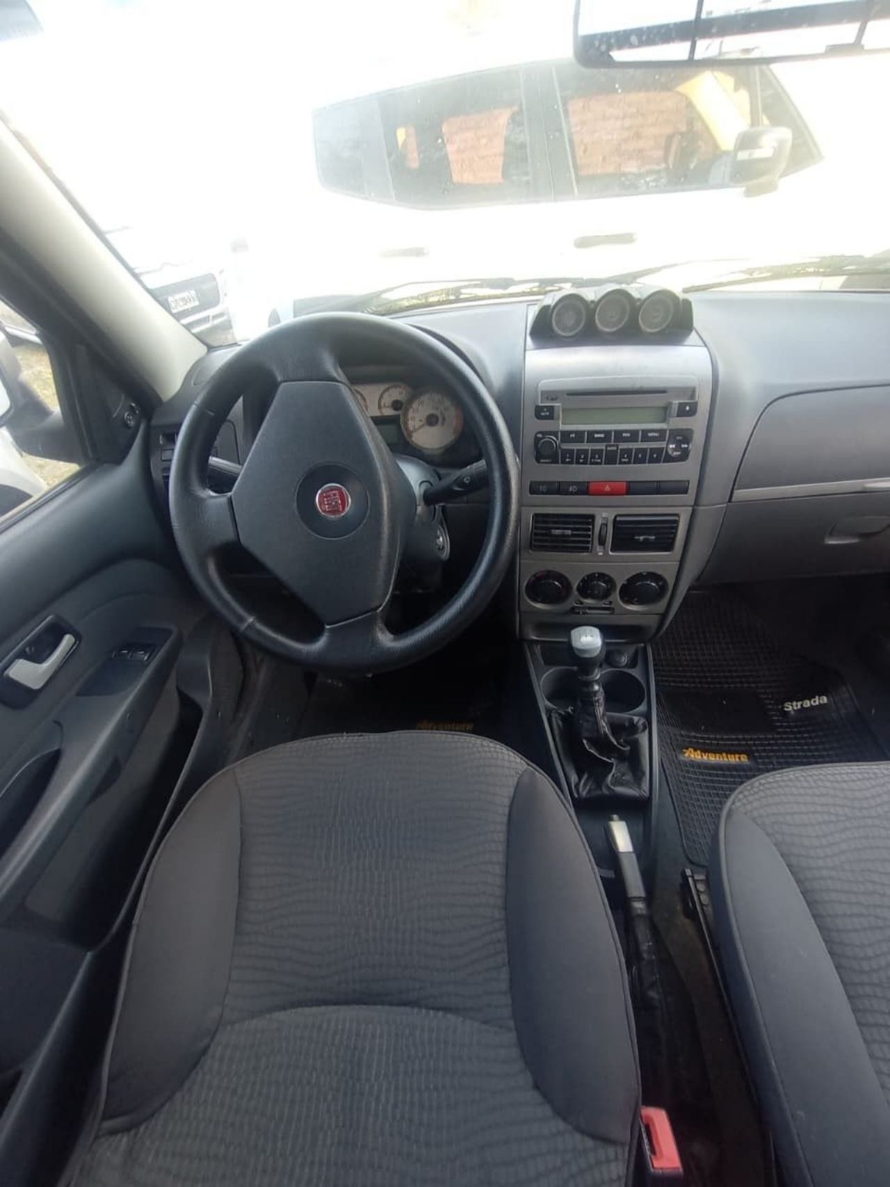 Fiat Strada Usada Financiado en Córdoba, deRuedas