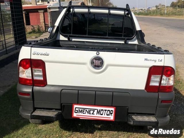 Fiat Strada Usada en Córdoba, deRuedas