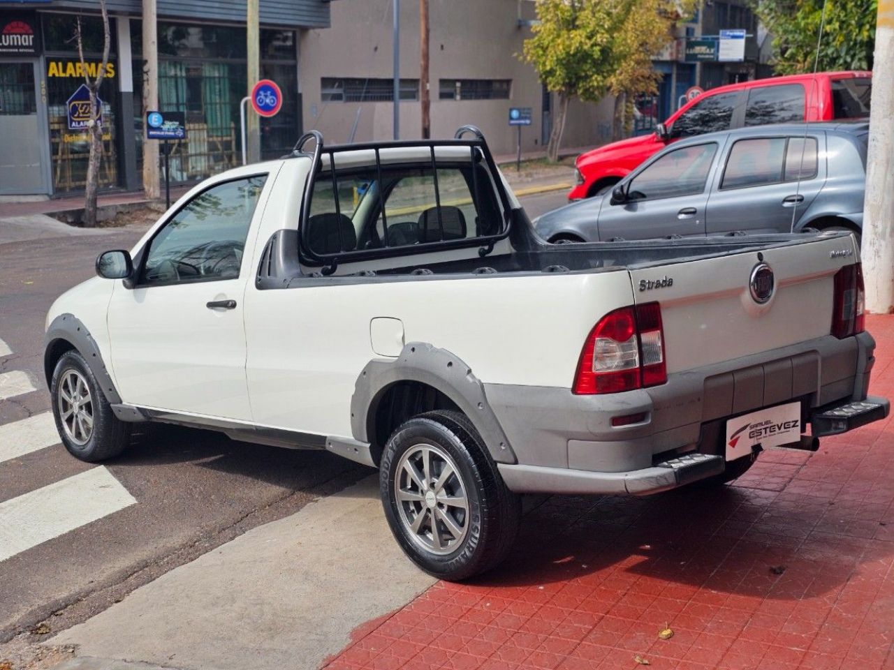 Fiat Strada Usada Financiado en Mendoza, deRuedas