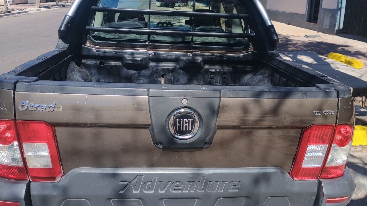 Fiat Strada Usada Financiado en Mendoza, deRuedas