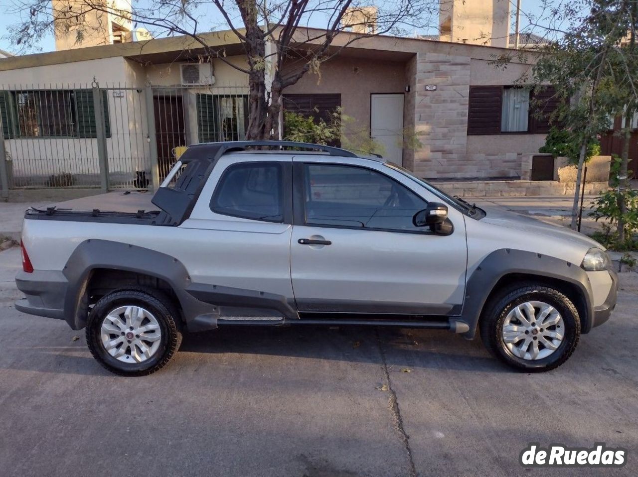 Fiat Strada Usada en Mendoza, deRuedas