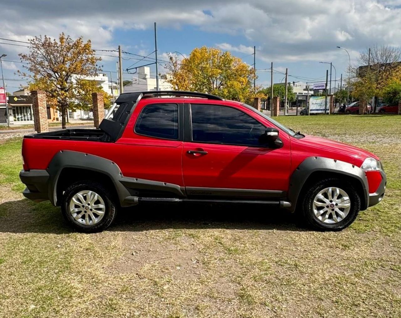 Fiat Strada Usada Financiado en Córdoba, deRuedas