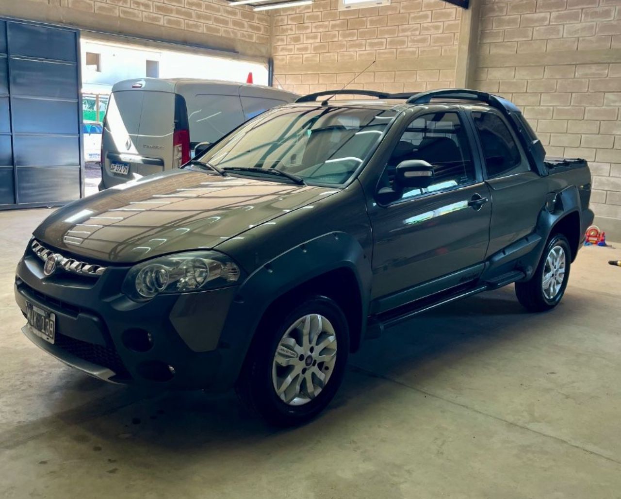 Fiat Strada Usada en Mendoza, deRuedas